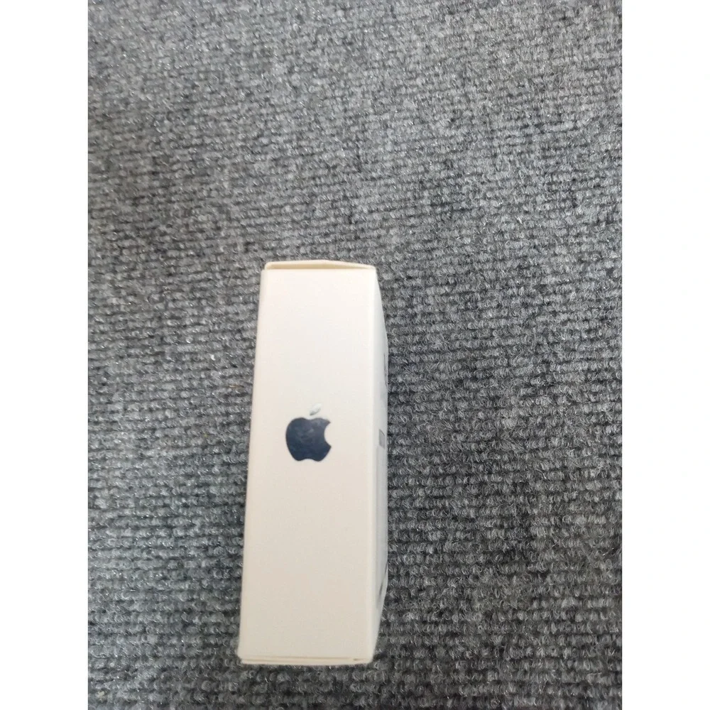 Apple iPad Camera Connection Kit MC531ZM/A (Model: A1362, A1358) NEW IN OPEN BOX